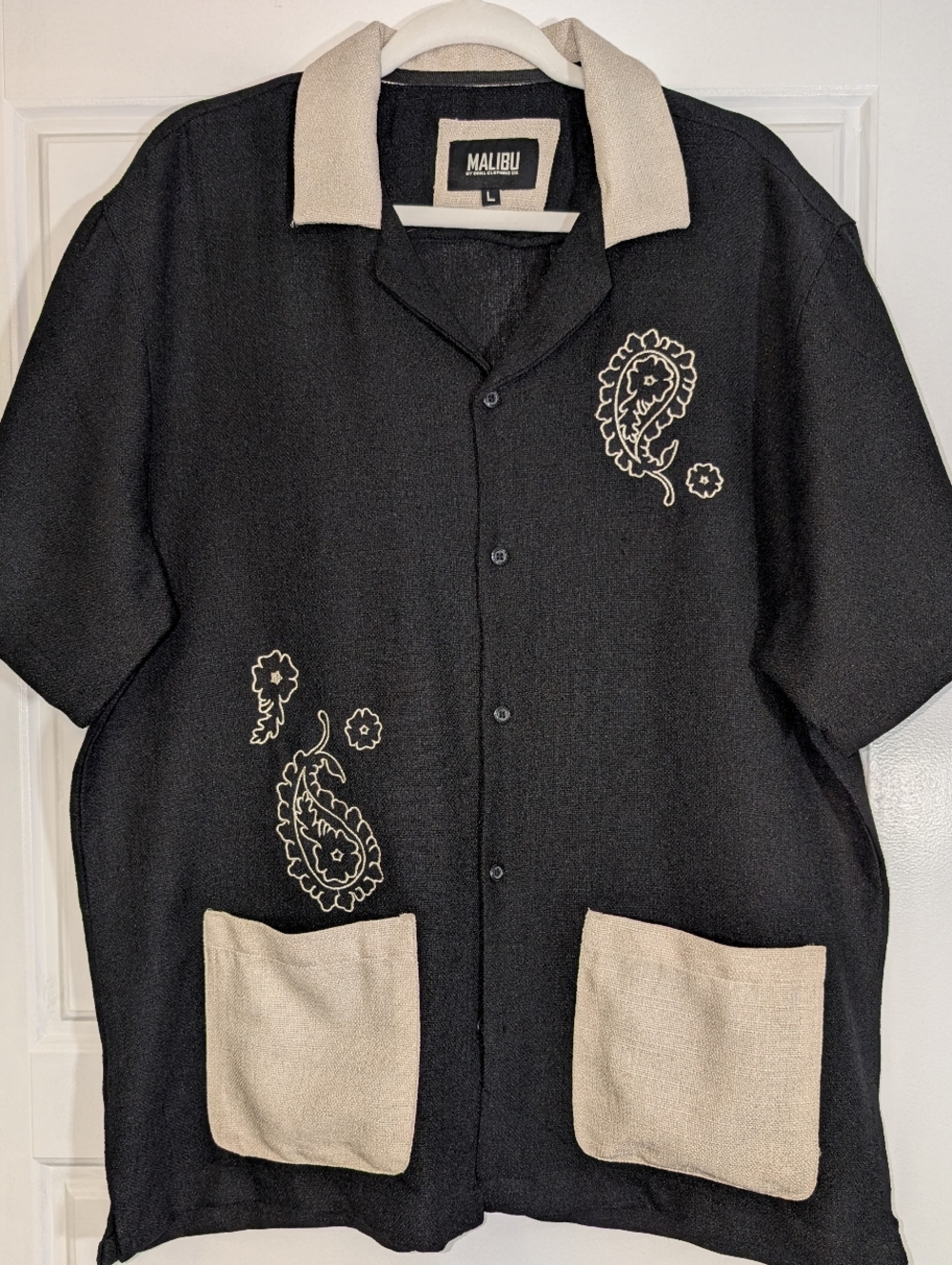 Malibu Black Shirt with Cream Collar and Embroidered Detail - Picture 4 of 5